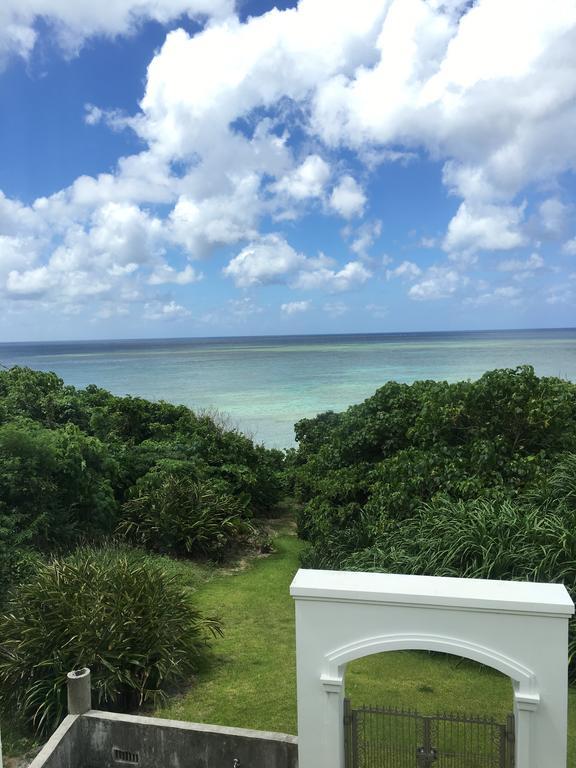 Seaside Klatch -Villa&Sauna- Ishigaki  Экстерьер фото
