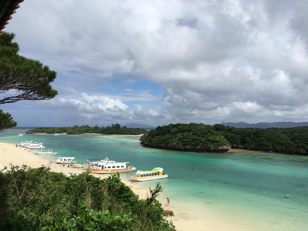 Seaside Klatch -Villa&Sauna- Ishigaki  Экстерьер фото