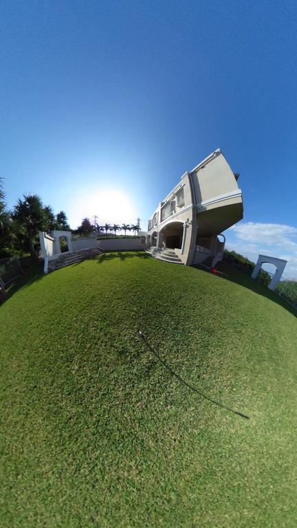 Seaside Klatch -Villa&Sauna- Ishigaki  Экстерьер фото